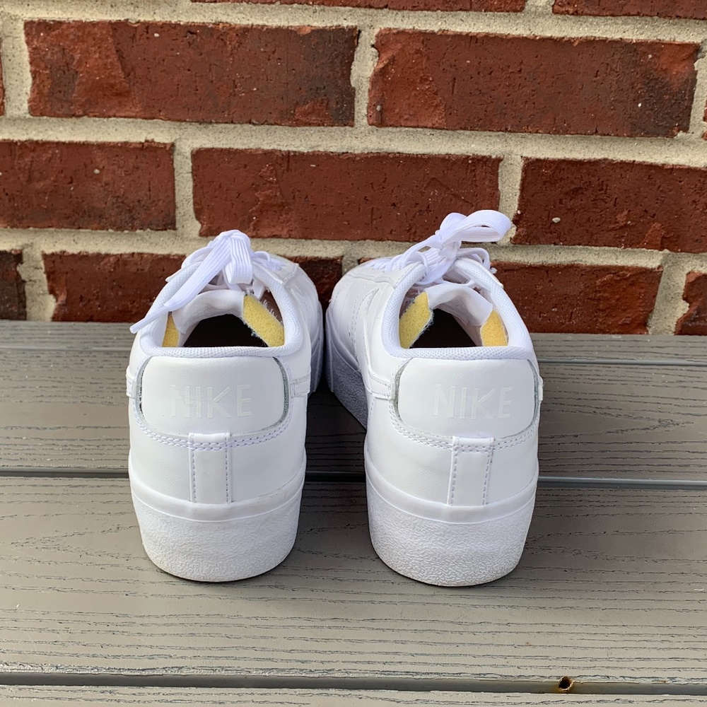 Nike Blazer Low Platform Sneaker - Picture 4 of 13